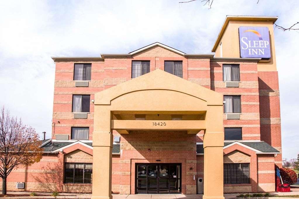 Sleep Inn Tinley Park I-80 Near Amphitheatre-Convention Center מראה חיצוני תמונה